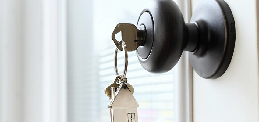 Bifold Door Knob Replacement in Rocklin, California